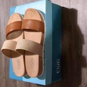 Cliffs BY WHITE MOUNTAIN Women's Tahlie Slide Sandal